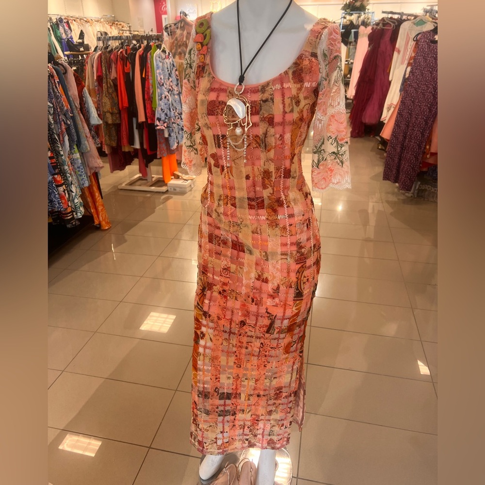 Save The Queen Vibrant Pink and Orange Long Sleeve Dress